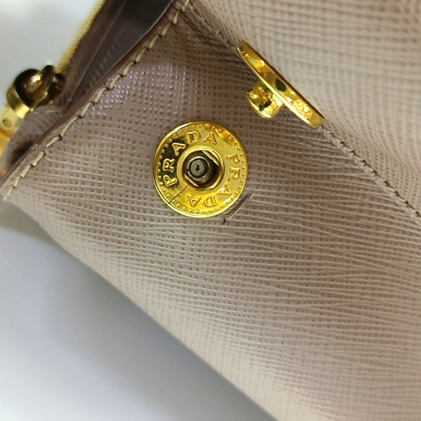 Galleria Medium Saffiano Calfskin Pink