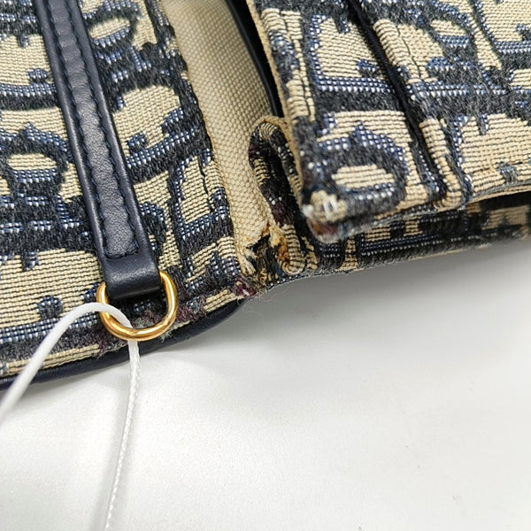 Authenticated pre-owned  Saddle Medium Monogram Canvas Blue - Shoulder Bag at Looply