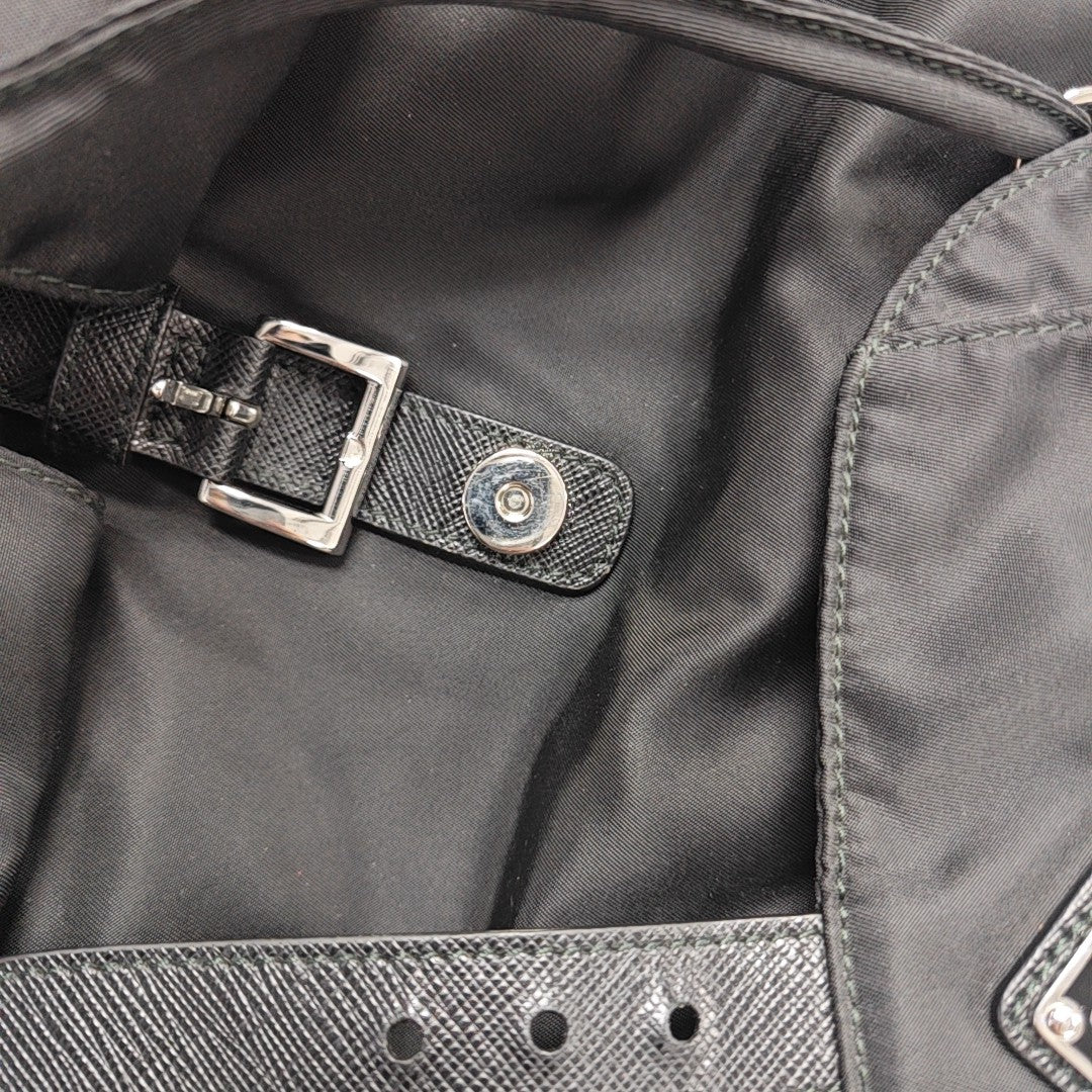 Re-Nylon Medium Nylon Black