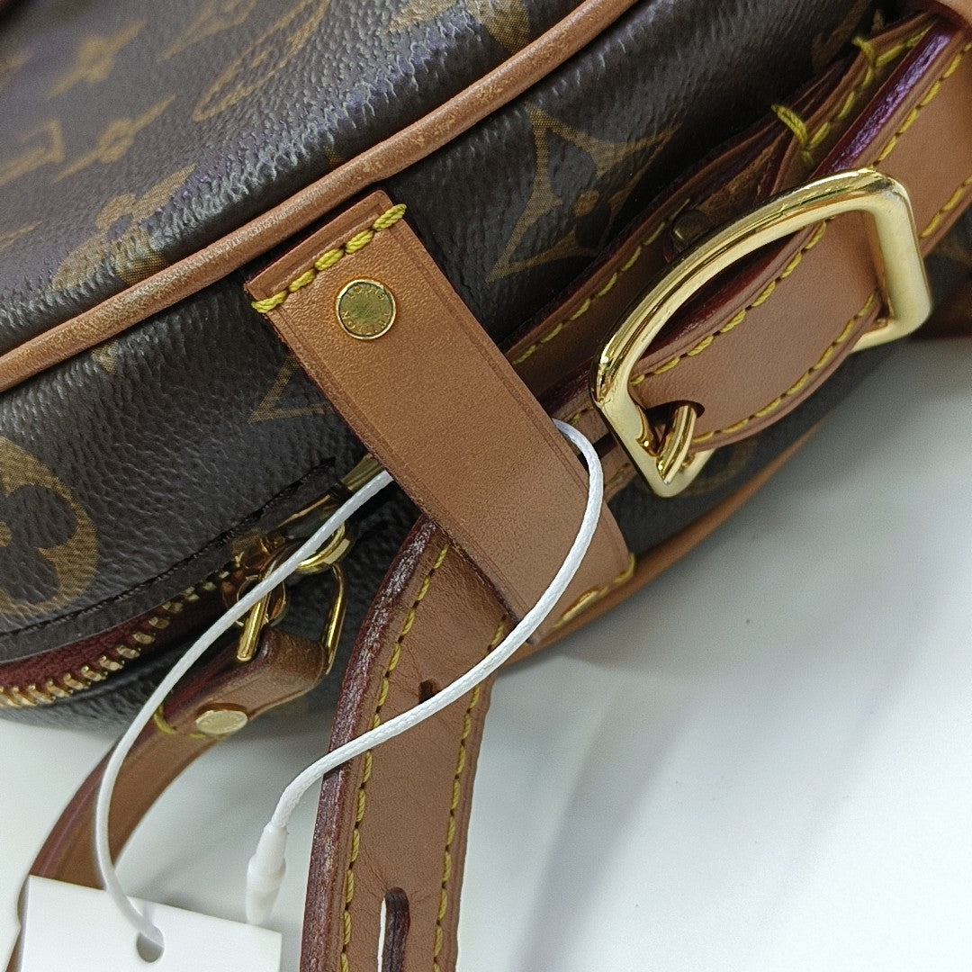 BOITE CHAPEAU MM Monogram Coated Canvas Brown