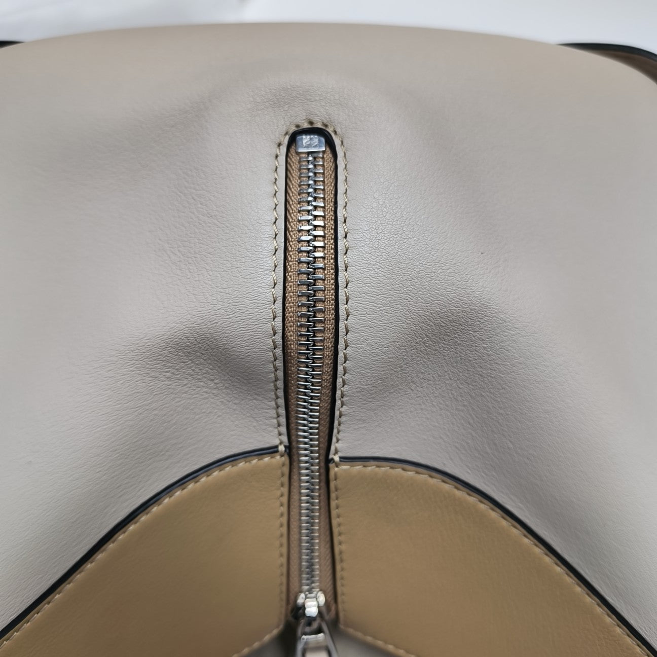 Hammock Small Calfskin Brown