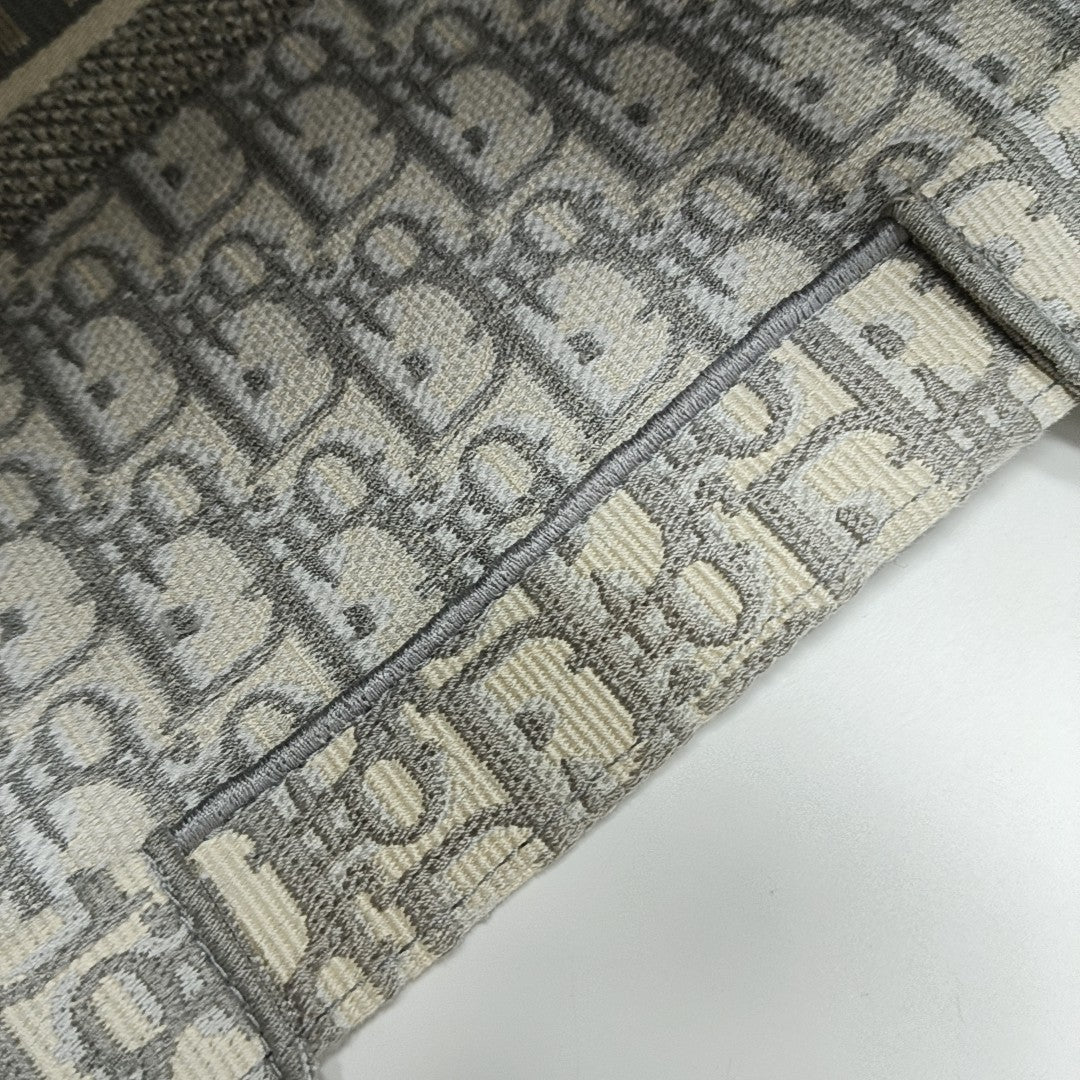 Book Tote Large Oblique Canvas Gray