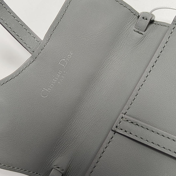 Authenticated pre-owned  Saddle Calfskin Grey - Shoulder Bag at Looply