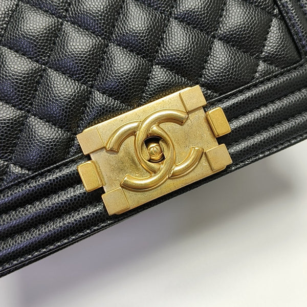BOY CHANEL Mini Quilted Calfskin Black