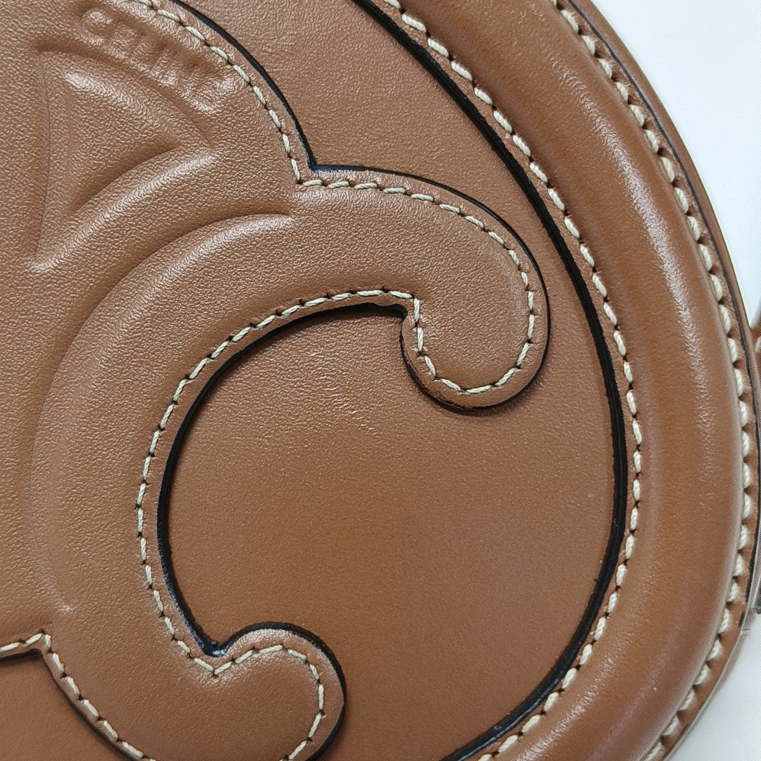 TRIOMPHE Small Calfskin Brown