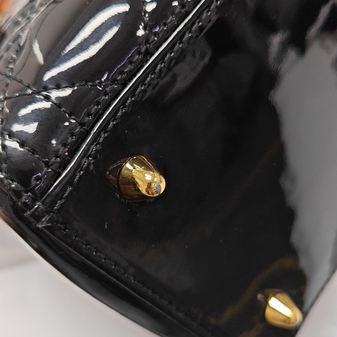 Lady Dior Medium Cannage Patent Leather Black