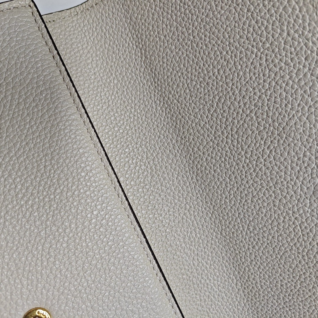 Calfskin Clutch Beige