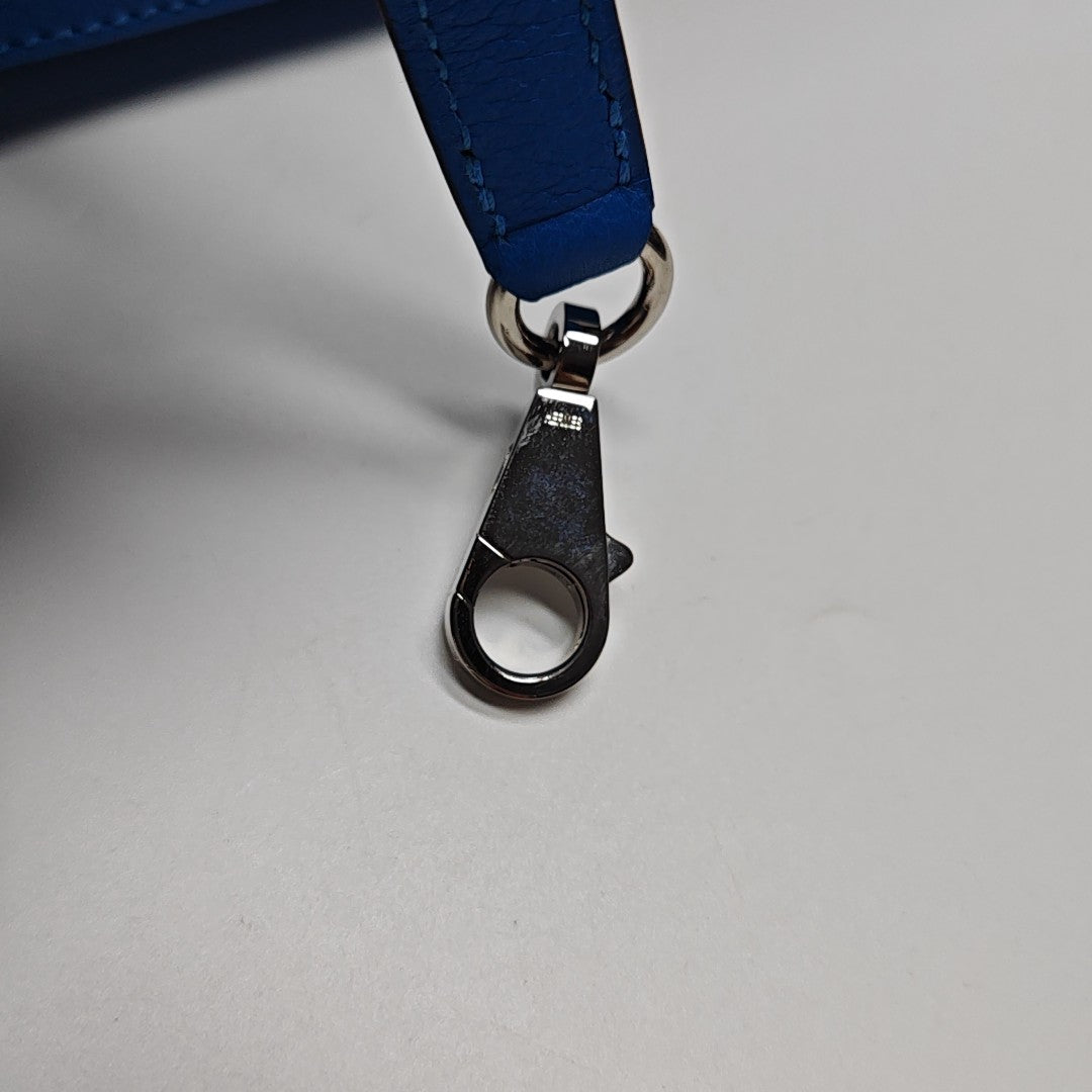 Kelly 28 Evercolor Blue