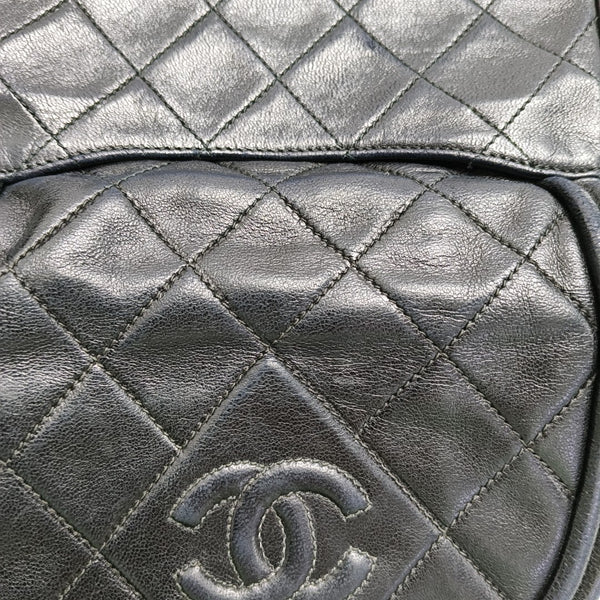 Quilted Calfskin Shoulder Bag Black