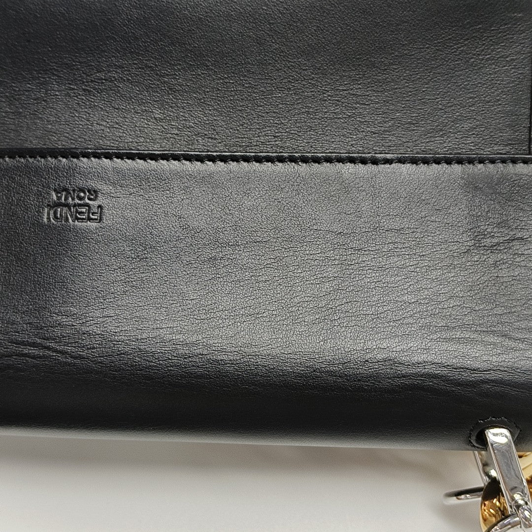 Kan I F Medium Calfskin Black
