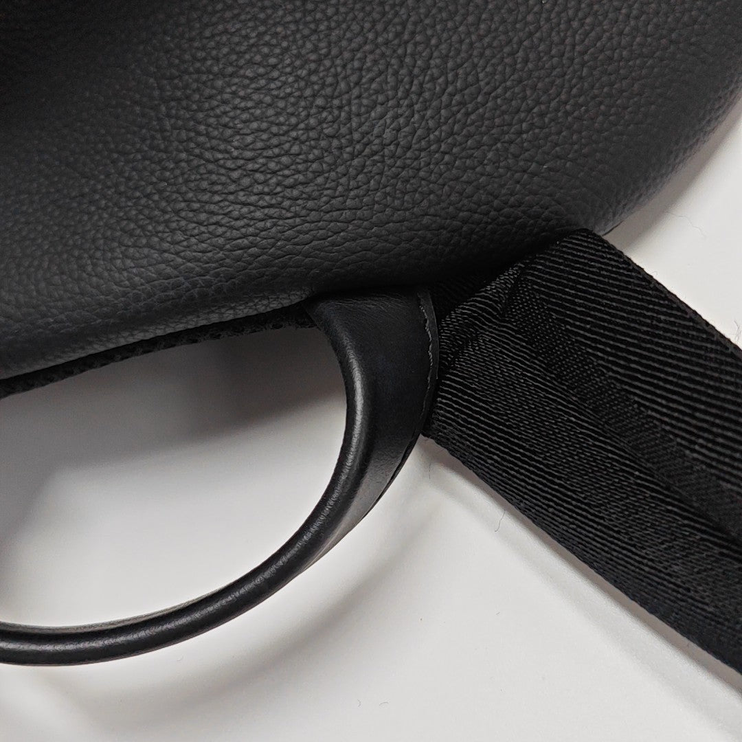 Takeoff Calfskin Black