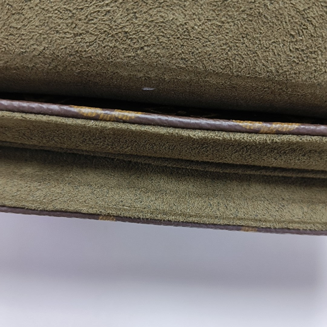 LOCKY BB Monogram Calfskin Green