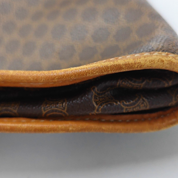 Coated Canvas Brown