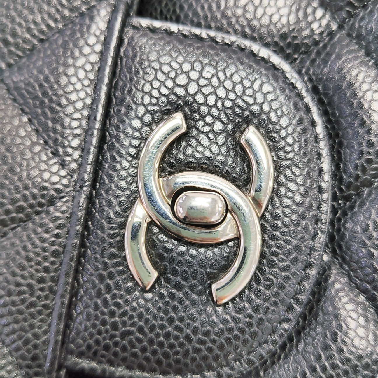 Quilted Grained Calfskin Shoulder Bag Large Black