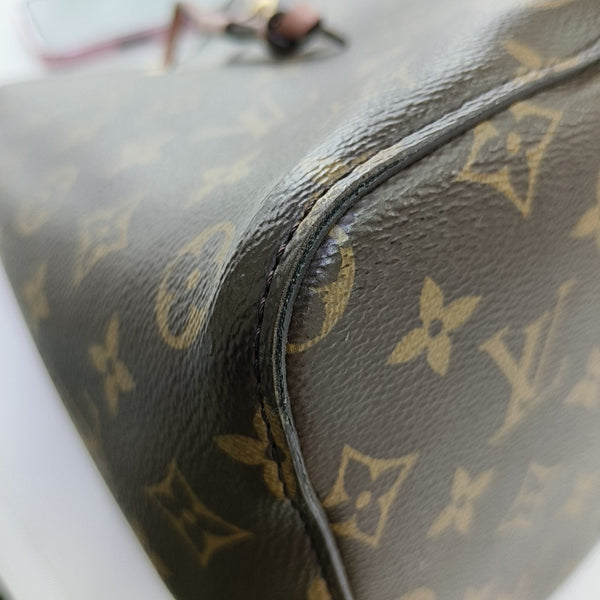 NÉONOÉ MM Monogram Coated Canvas Brown
