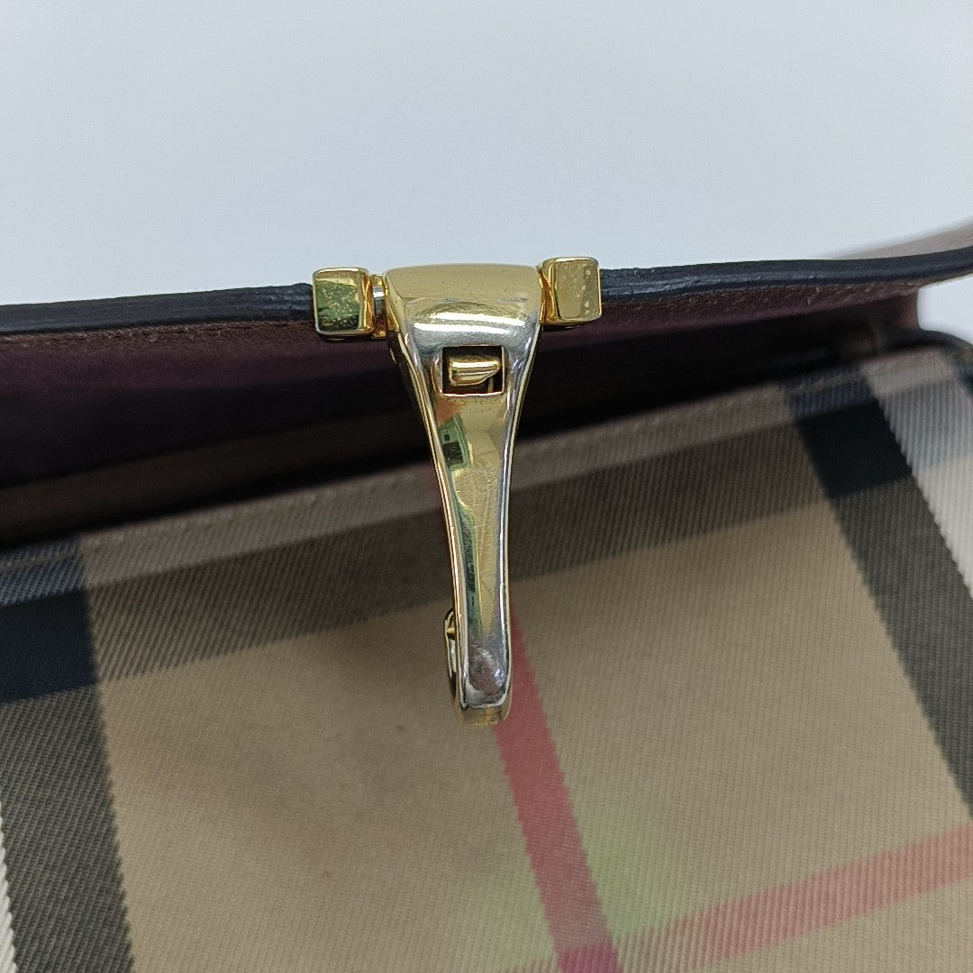 Macken de Retazos Pequeños Marrón