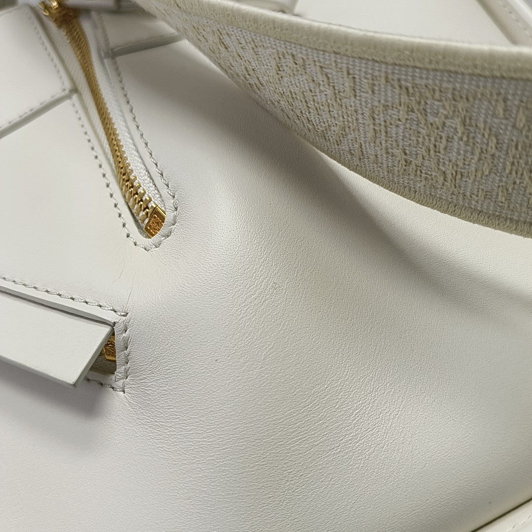Hammock Small Calfskin White