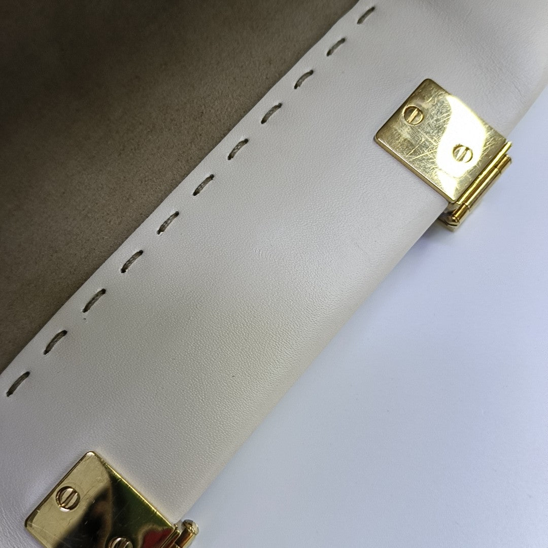 Sunshine Medium Calfskin White