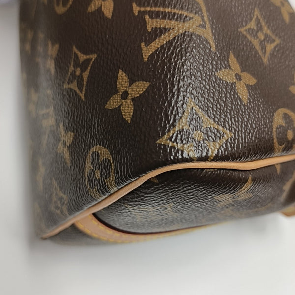 Authenticated pre-owned  SPEEDY 25 Monogram Coated Canvas Brown - Shoulder Bag at Looply