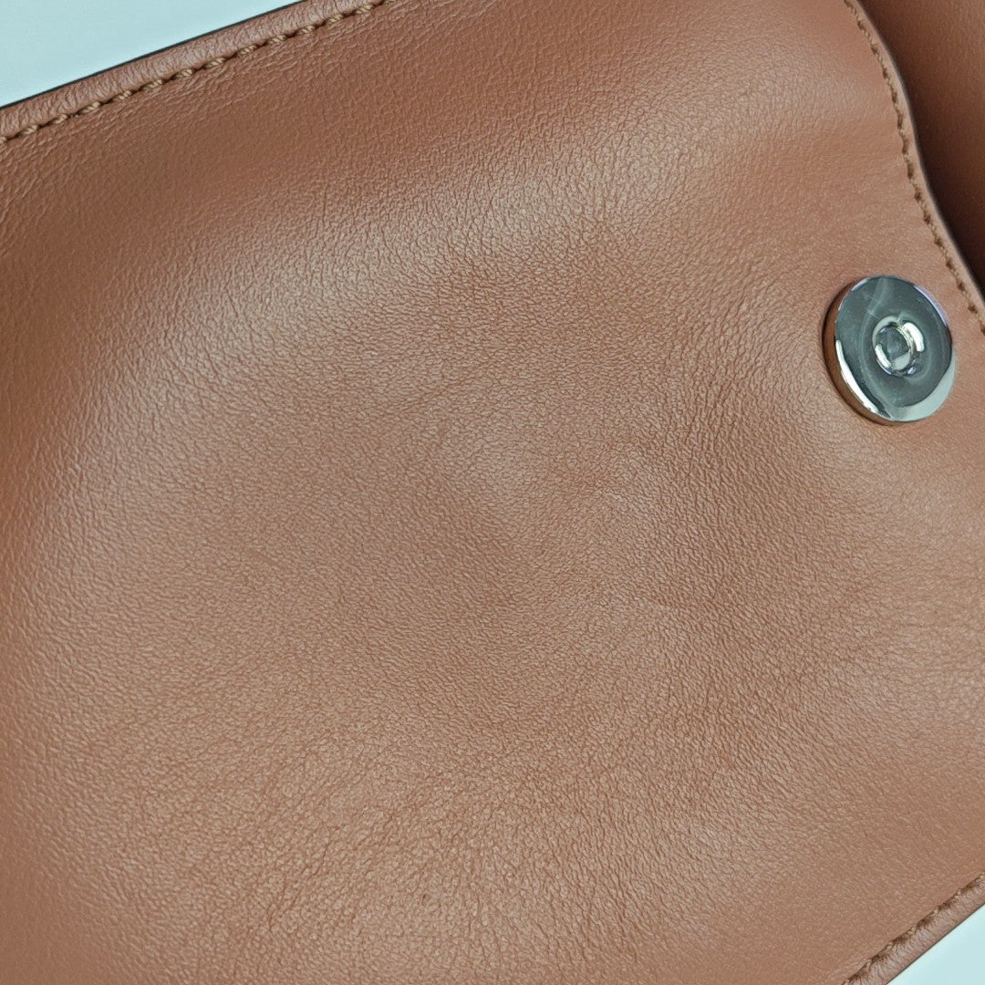 Faye Small Calfskin Brown