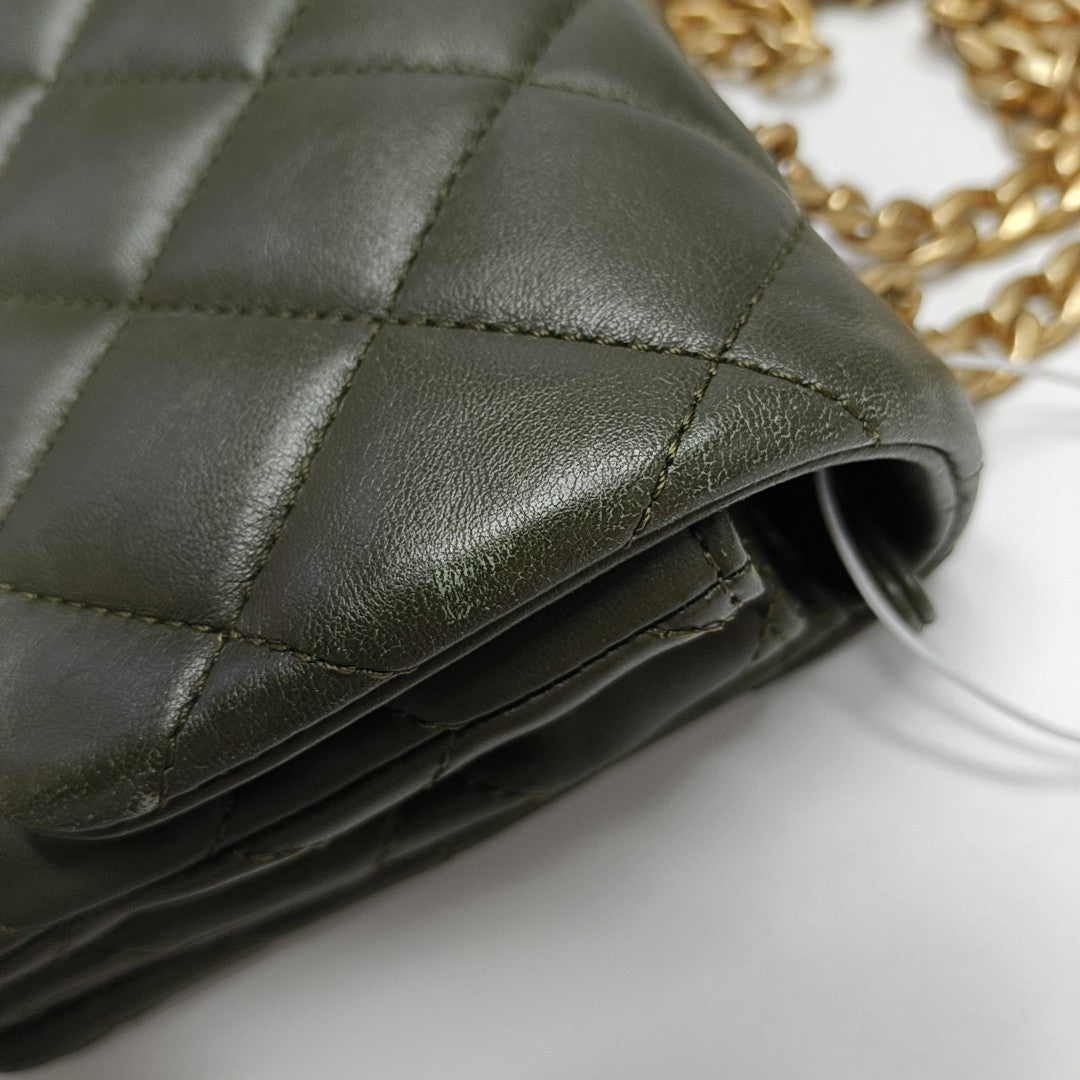 CLASSIC FLAP Mini Quilted Lambskin Green