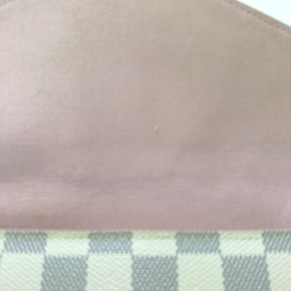 Authenticated pre-owned  FÉLICIE Damier Azur Coated Canvas White - Crossbody Bag at Looply