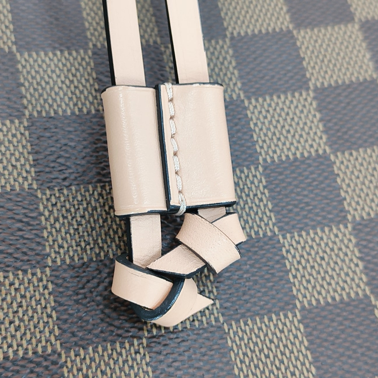 NÉONOÉ MM Damier Ebene Coated Canvas Brown