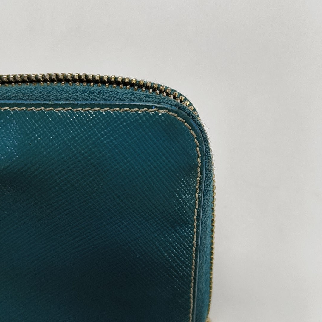 Zippy Wallet Saffiano Calfskin Blue Wallet