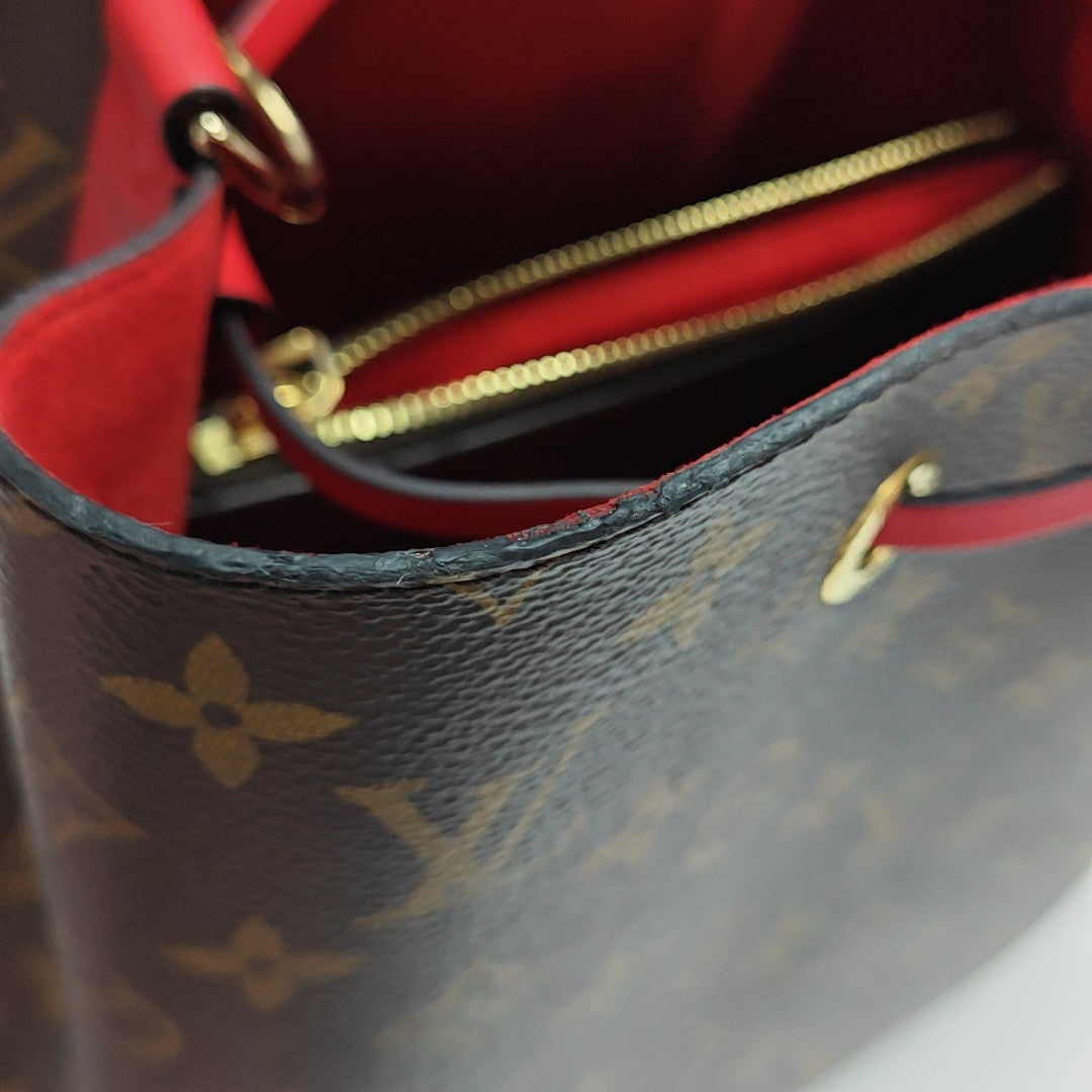 NÉONOÉ MM Monogram Coated Canvas Brown