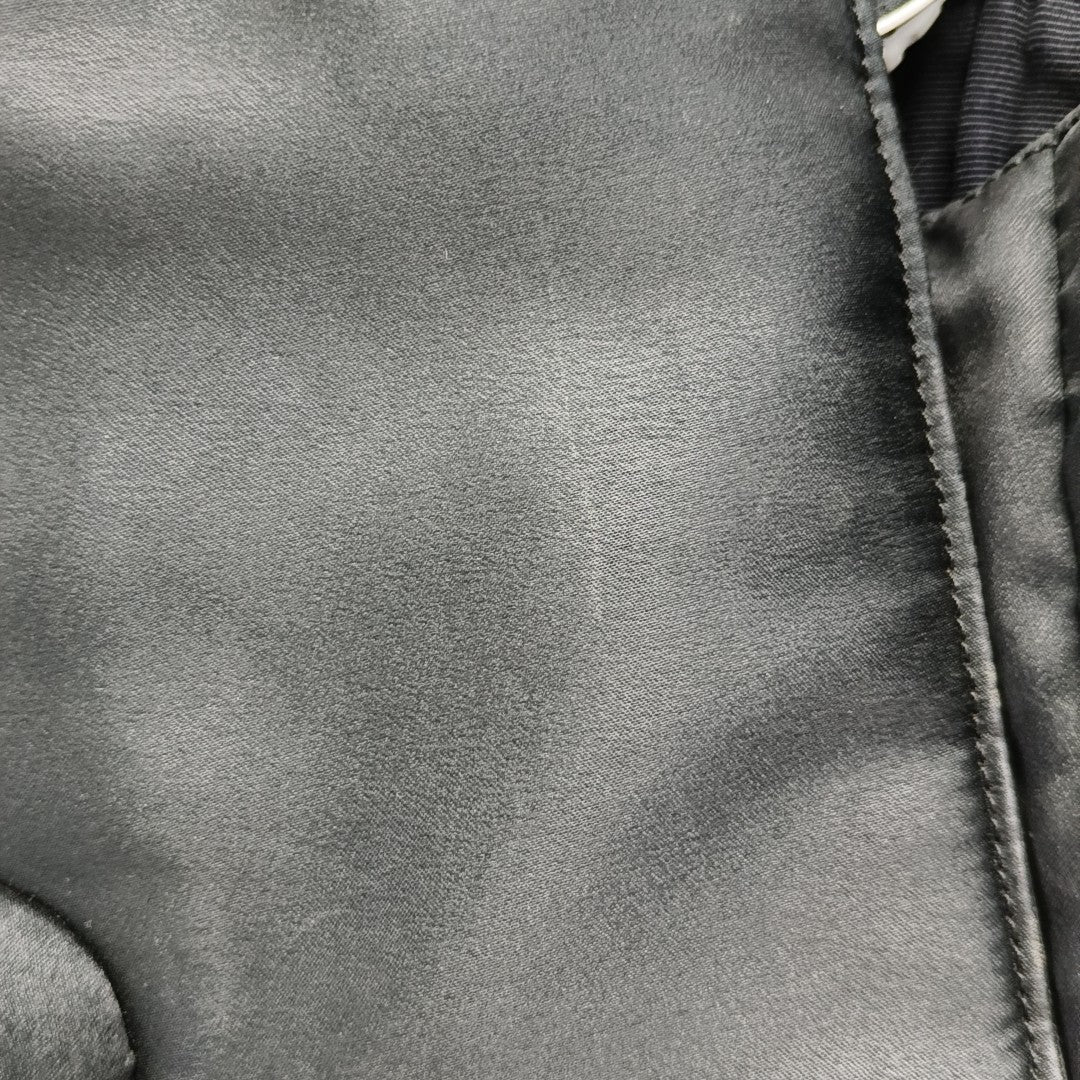Bolso de mano de nailon negro