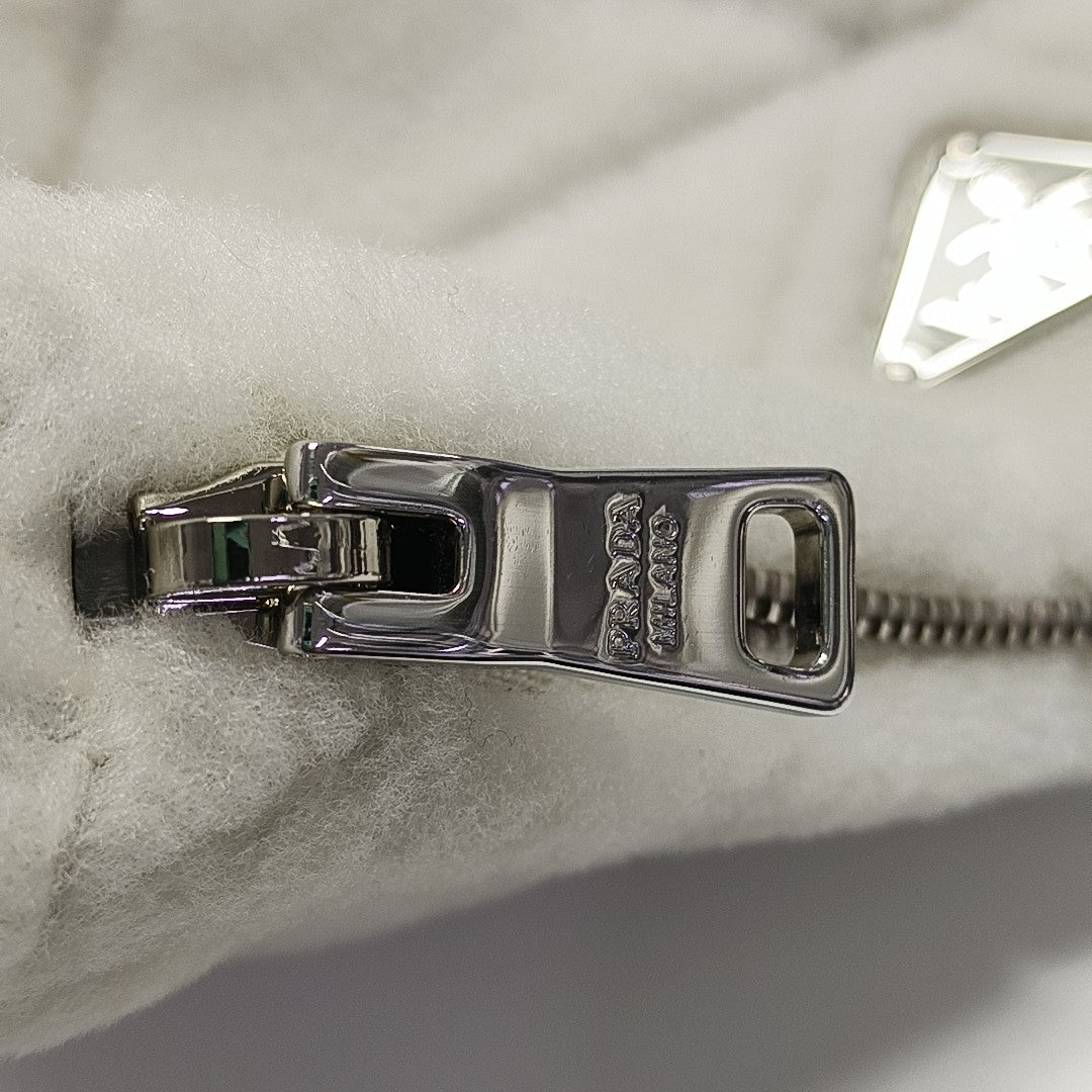 System Quilted Fur White