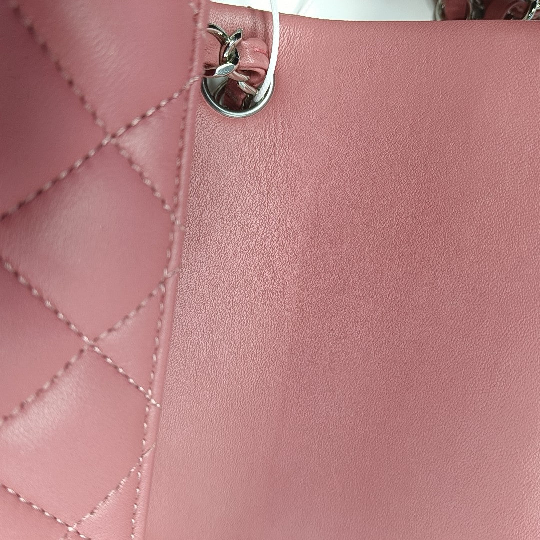 CLASSIC FLAP Mini Quilted Lambskin Pink