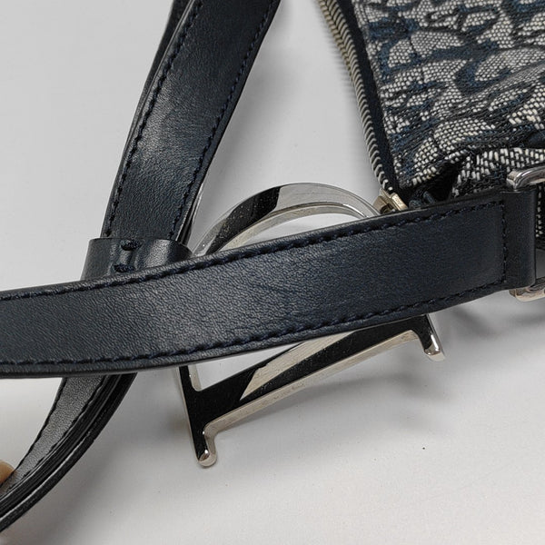 Oblique Canvas Top Handle Bag Blue