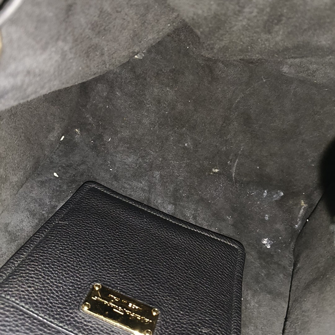 Calfskin Black