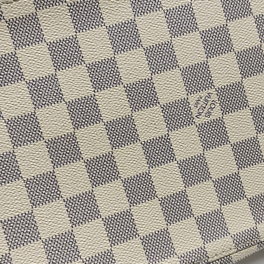 HAMPSTEAD MM Damier Azur Coated Canvas White