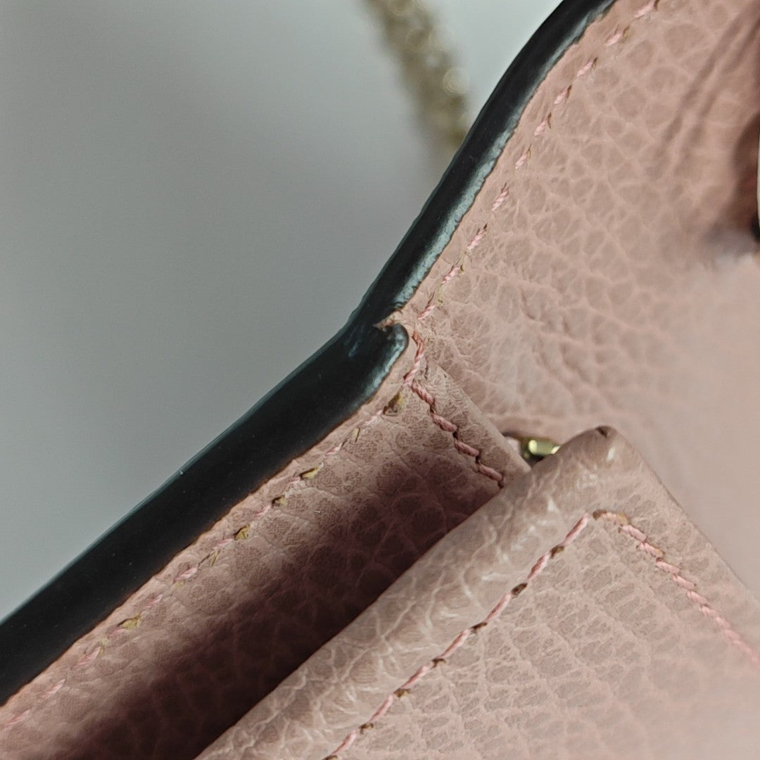 Interlocking G Small Calfskin Pink