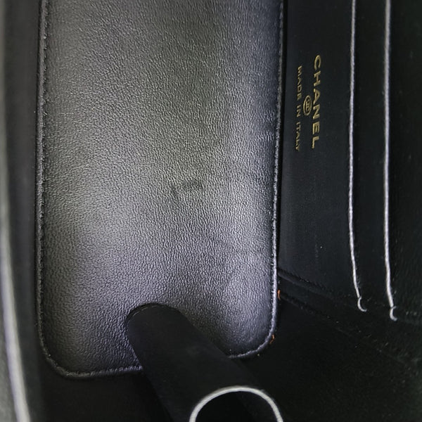 VANITY CASE Small Quilted Grained Calfskin Black