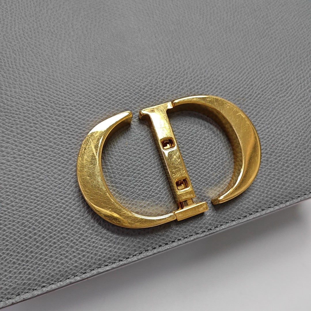 30 Montaigne Calfskin Gray