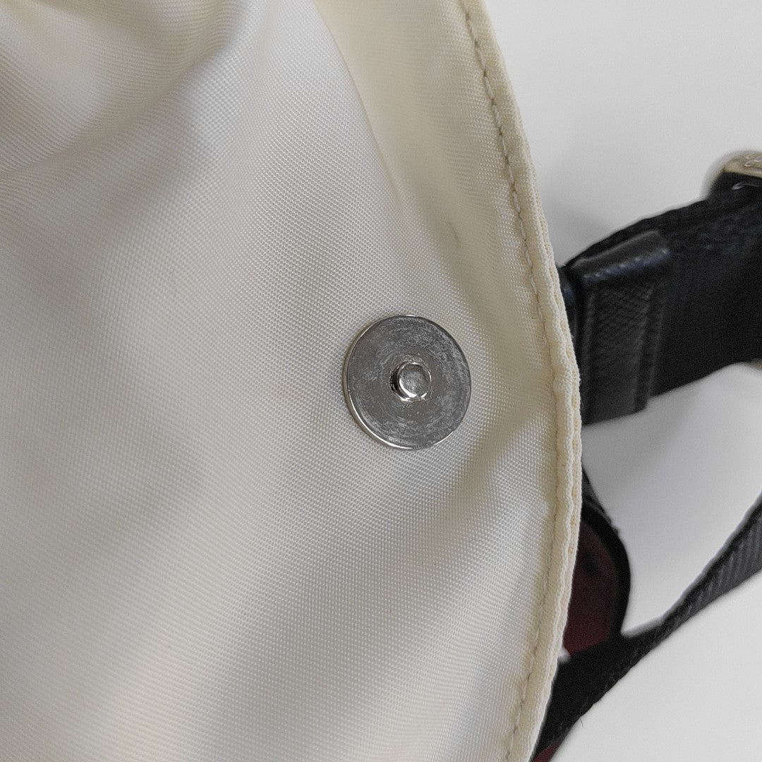 Black Nylon Nylon White