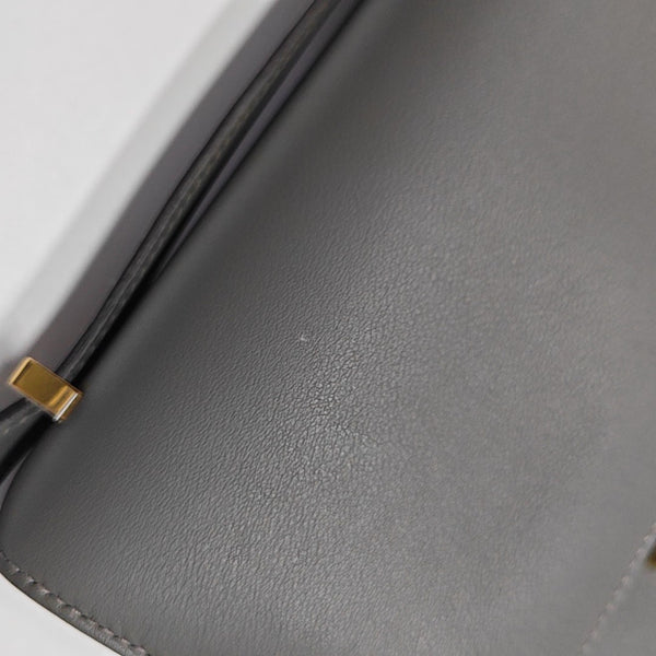 Constance 18 Swift Gray