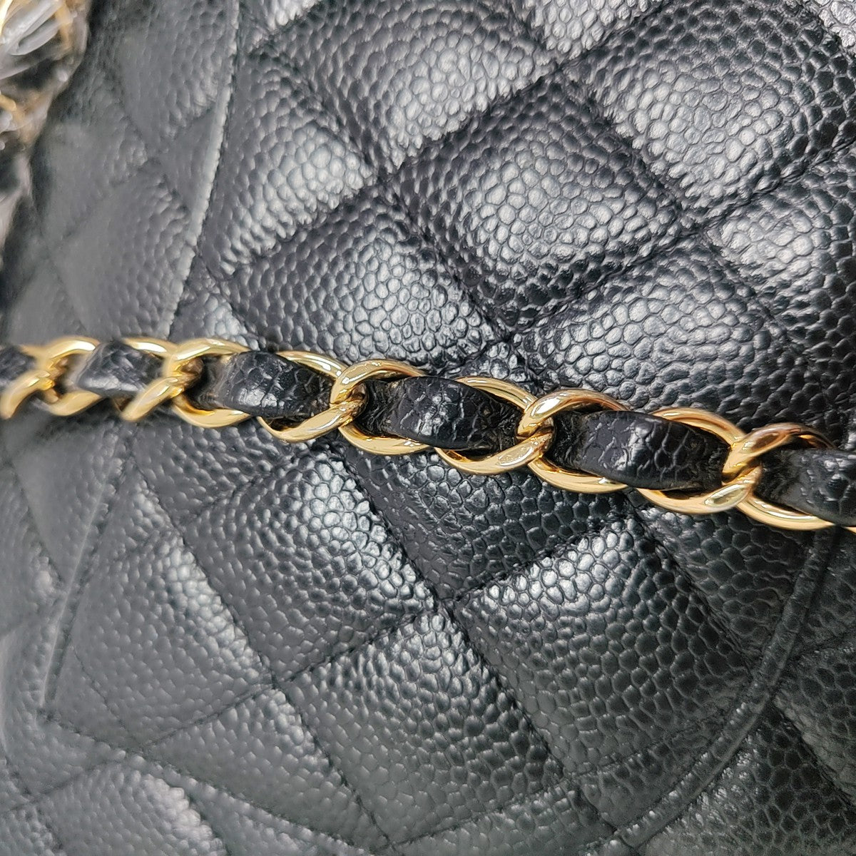 CLASSIC FLAP Small Quilted Grained Calfskin Black