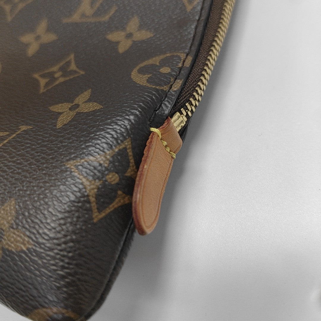 Etui Voyage MM Monogram Coated Canvas Brown