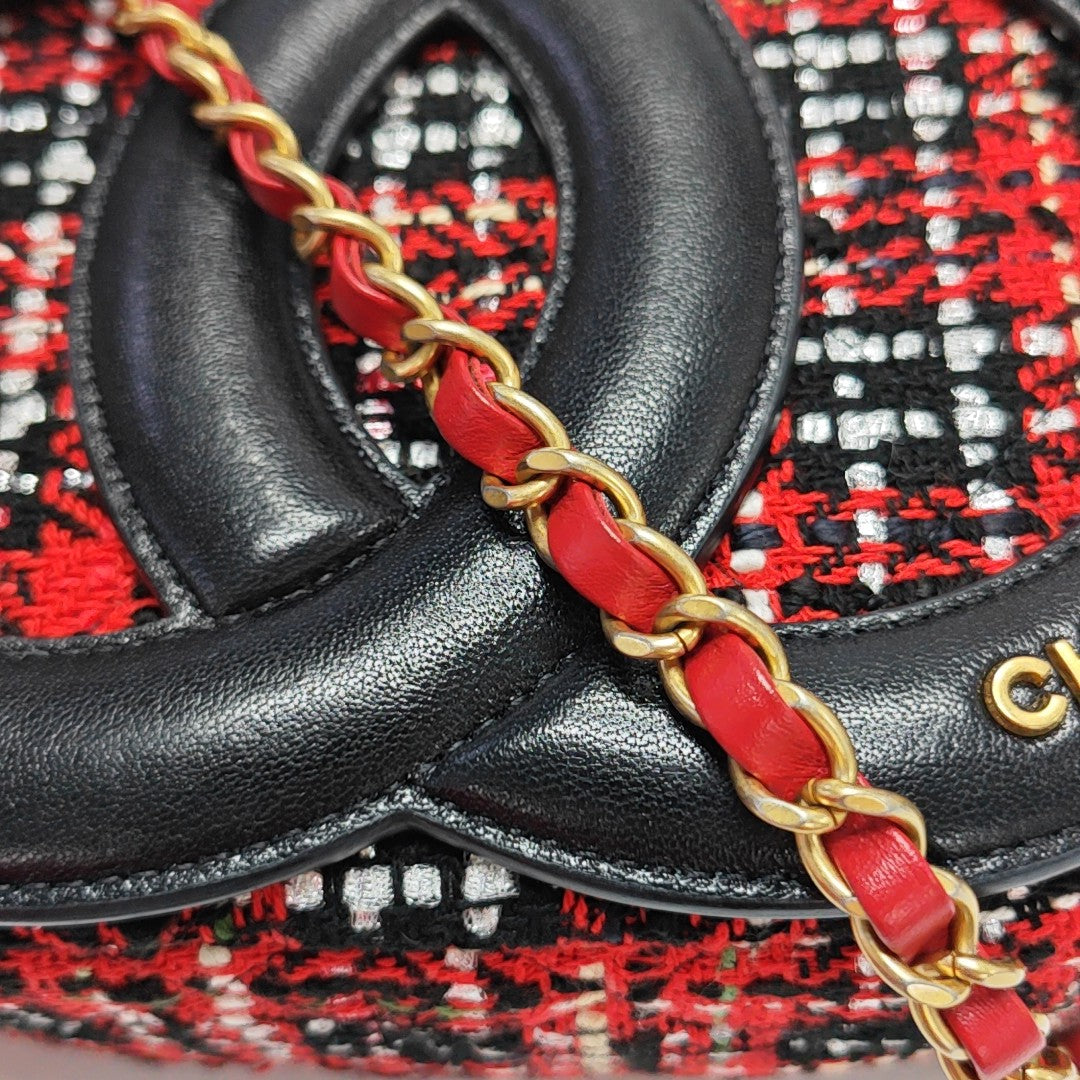 Wool Red