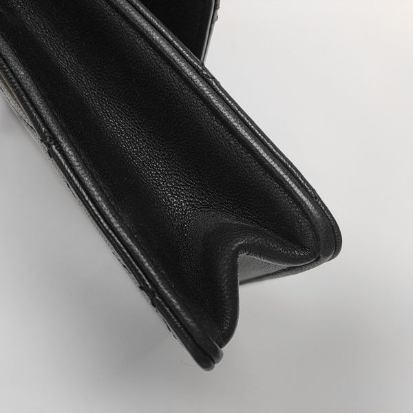 CLASSIC VERTICAL PEARL Quilted Lambskin Black