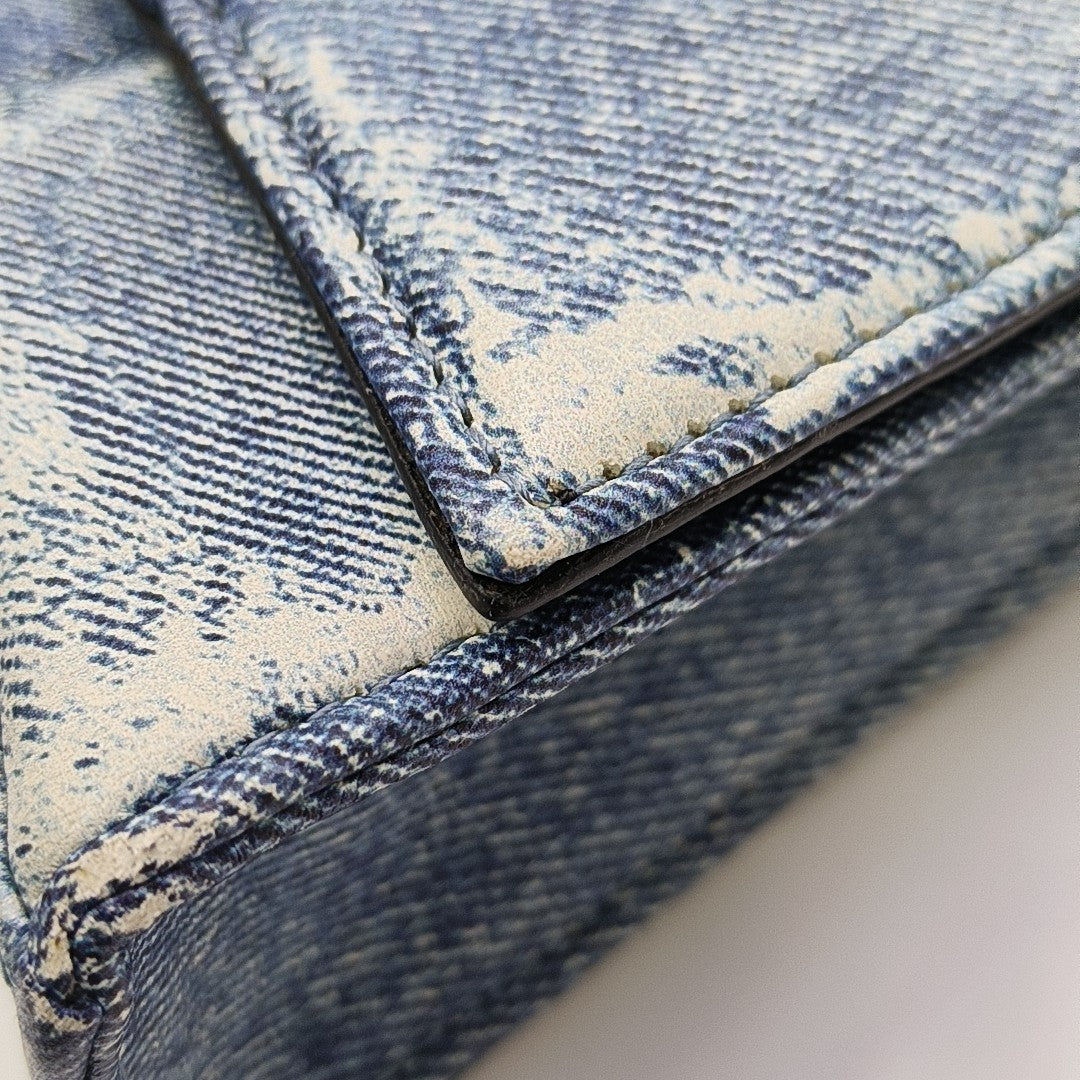 Hourglass Small Calfskin Blue