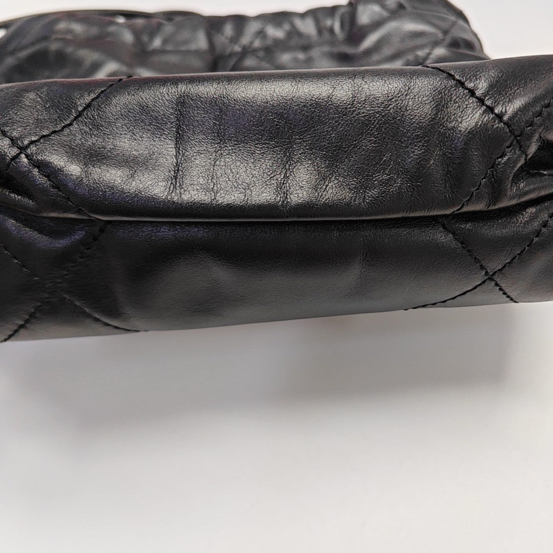 CHANEL 22 Mini Quilted Calfskin Black