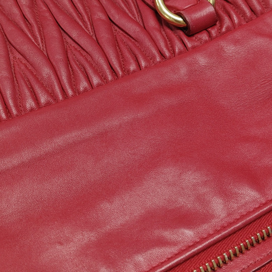 Avenue Quilted Lambskin Red