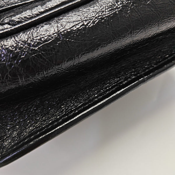 NIKI Small Chevron Calfskin Black