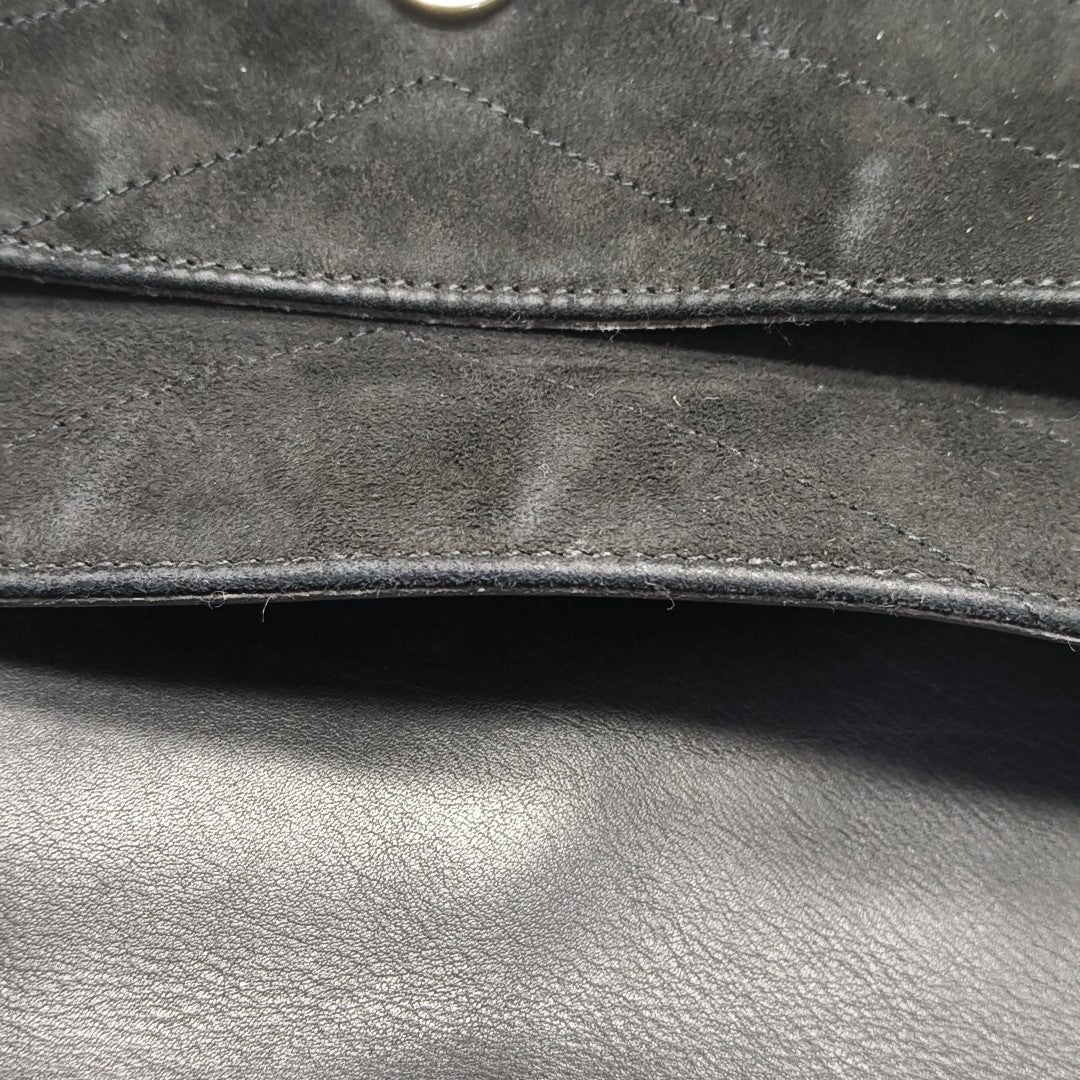 NIKI Medium Suede Black