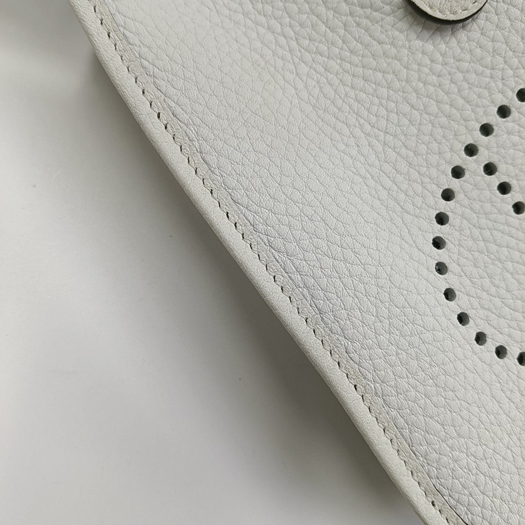 Authenticated pre-owned  Evelyne TPM Clemence White - Shoulder Bag at Looply